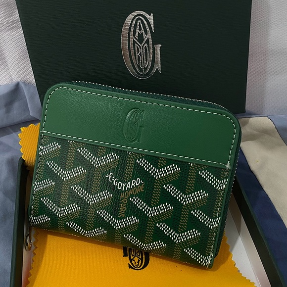 Goyard Green Women's Wallet - Picture 7 of 8